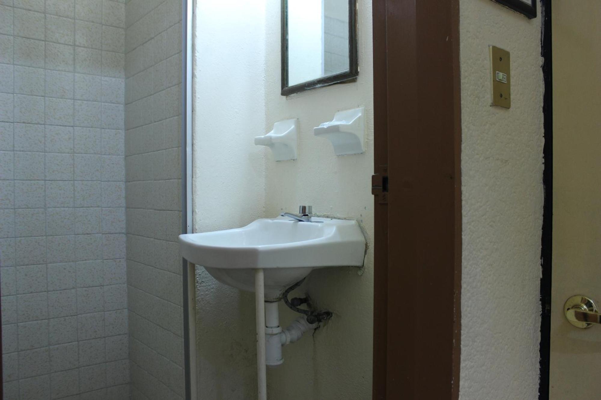 Hotel Plaza Aleman Леон Номер фото